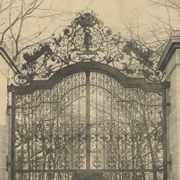 Page No. 001 - Gate to Plac...