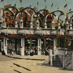 Scene in Luna Park, Coney I...