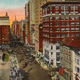 Fifth Avenue North from 40t...