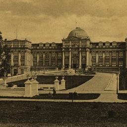 Botanical Gardens and Museu...