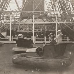 Rides: Auto Polo Ride, Cone...