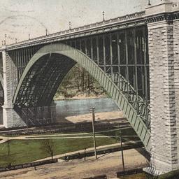 Washington Bridge, New York.