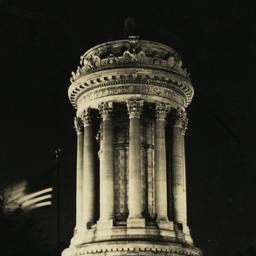 Illumination of Soldiers an...