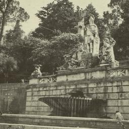 Page No. 067 - Fountains