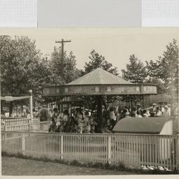 Carousels: W. F. Mangels ca...