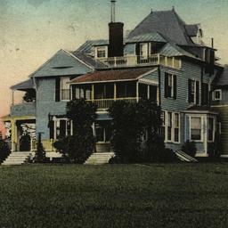 Cedarcroft Summer Home of M...