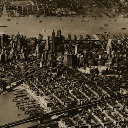 Lower Manhattan Island Look...