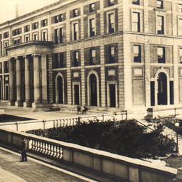 Columbia University 1910