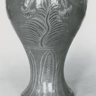 Maebyeong with floral designs