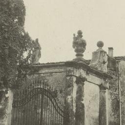 Page No. 070 - Gates