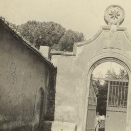 Page No. 010 - Castel Gando...