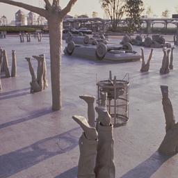 Installation, upside down, ...
