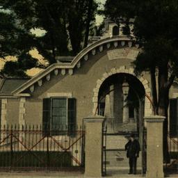 Main Entrance, Sailor's...
