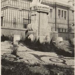Page No. 074 - Genoa, Villa...