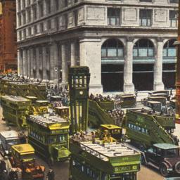 5th Ave. Traffic Showing Si...