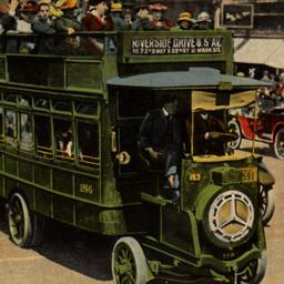 Double Deck Bus, on Fifth A...