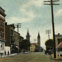 Central Ave. South from Hut...