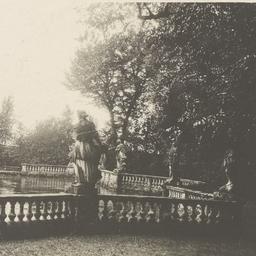 Page No. 078 - Lucca, Villa...