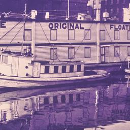 The Original Floating Theat...