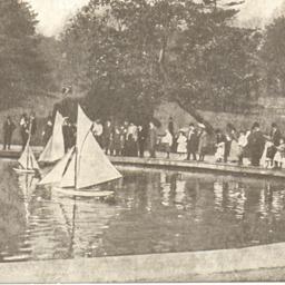 Sailing Small Boats in Cent...