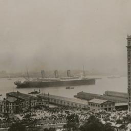 Whitehall Battery Park Entr...