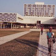 Universite de Dakar, Librar...