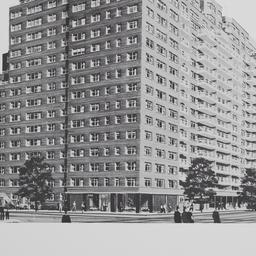 300 E. 71 Street, D 2-16