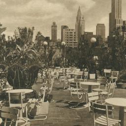 Skywalk Café on the Astor R...