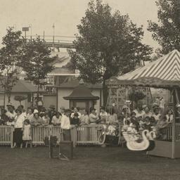 Carousels: Carousel and Swa...