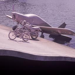 Gray plane and bicyles on u...