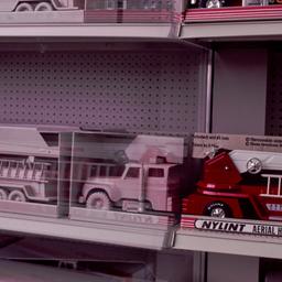 Inside/outside toy truck di...