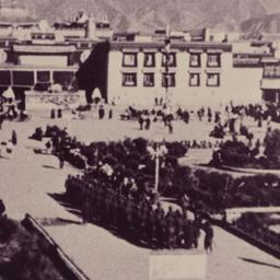 Chinese troops parading in ...