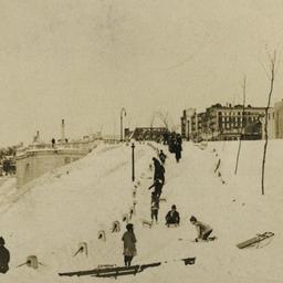 Winter Sport, Riverside Dri...