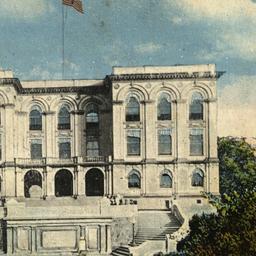 City Hall, Bronx, New York ...