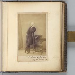 Giuseppe Manzzini, Standing...