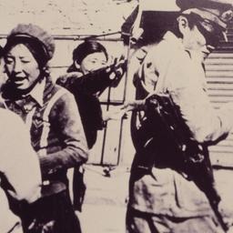 Market scene, Lhasa 1989 Wo...