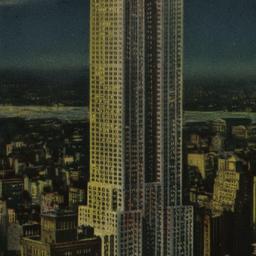 Empire State Building at Ni...