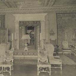 Page No. 007 - [Drawing room]