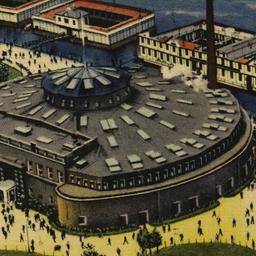 The Aquarium, With Public B...