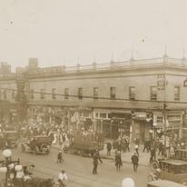 Music Halls: Henderson'...