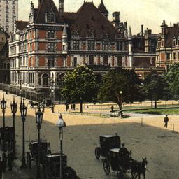 Vanderbilt Mansion, Fifth A...