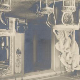 West Foyer, the Waldorf-Ast...