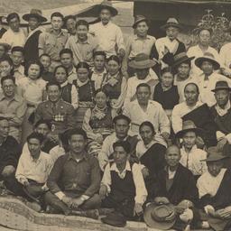 Group photo with Lha Tsering
