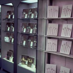 Inside/outside silverware a...