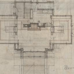 First floor plan [verso]
