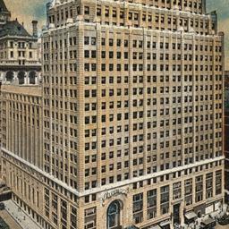 The Paramount Broadway Buil...