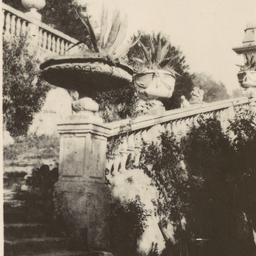 Page No. 072 - Genoa, Villa...