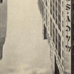 34th Street, Showing Macy