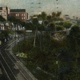 Along the Palisades at West...