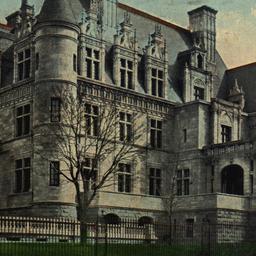 Residence of Chas. M. Schwa...